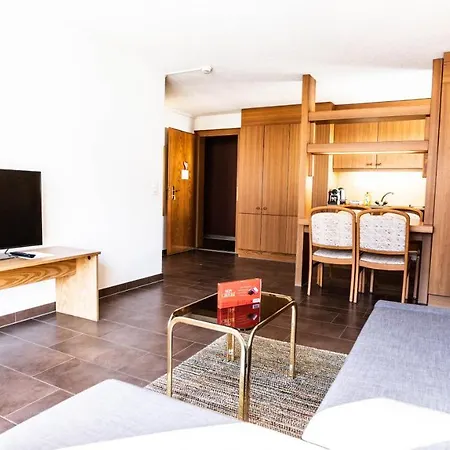 Castle, Apartment *