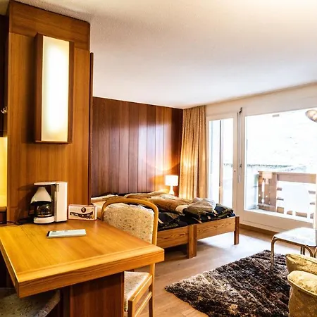 Castle, Apartment *